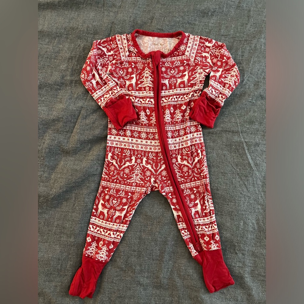 Little Sleepies 0-3 months. Reindeer Cheer.
